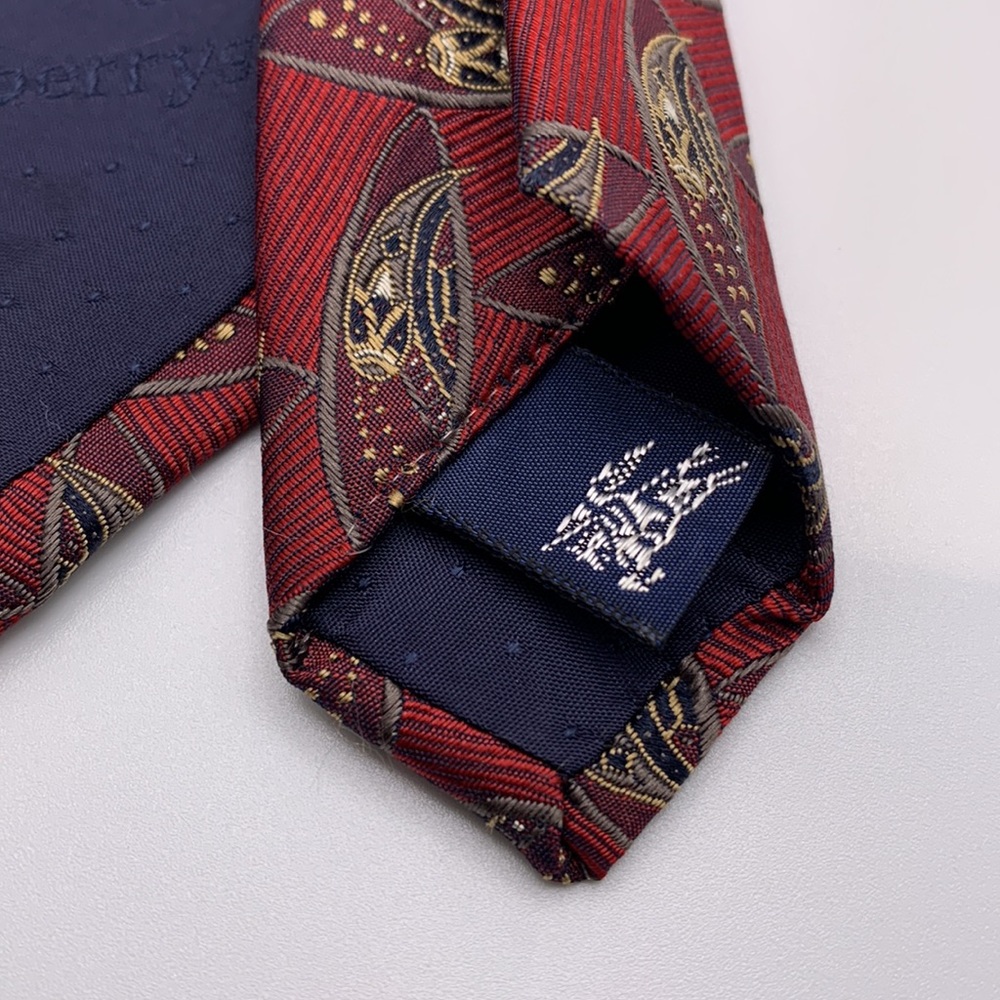 Burberrys of London Luxury Silk Tie. Made in Italy. VTG - Picture 6 of 8
